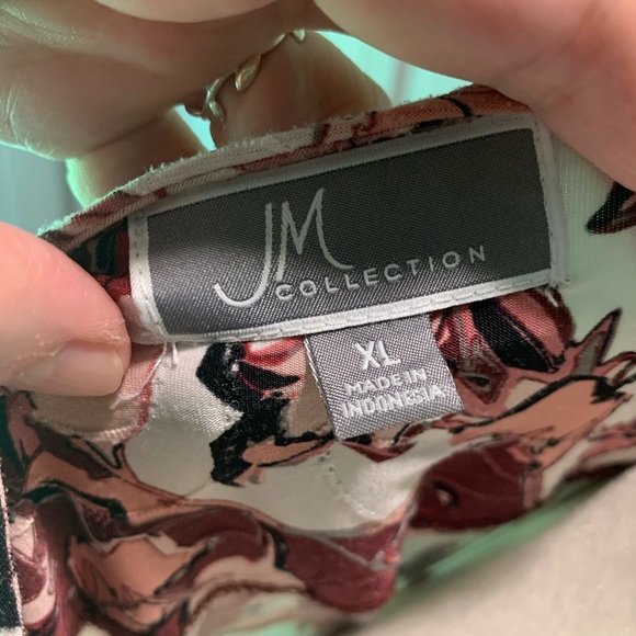 JM Patterned Blouse - Picture 5 of 5